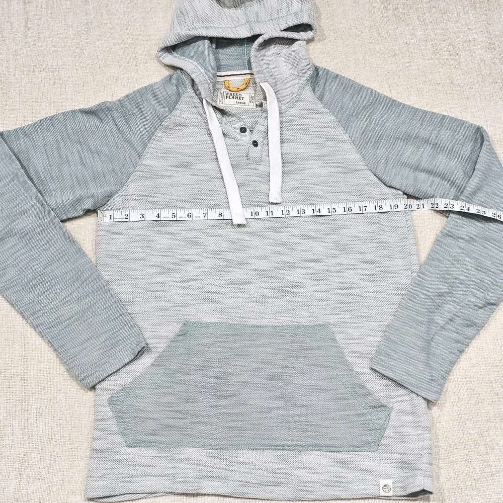 Free Planet Men's Two Toned Green Large‎ Hoodie Comfort Casual